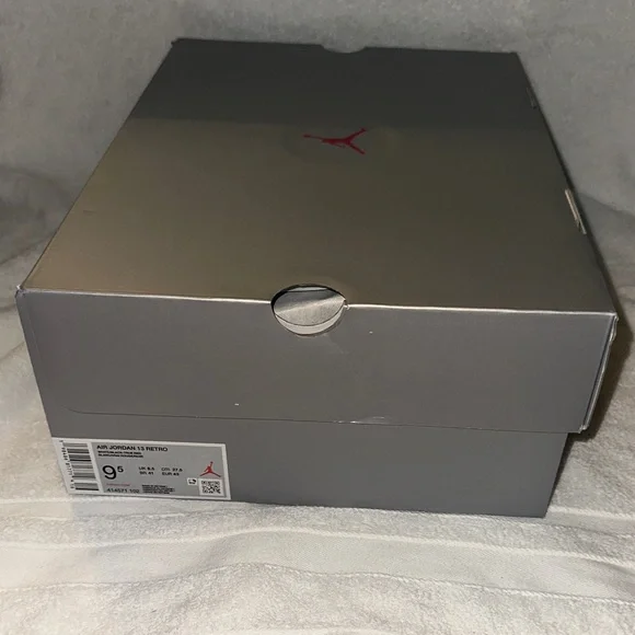 BRAND NEW - Nike Jordan 13 Retro Chicago OG 9.5